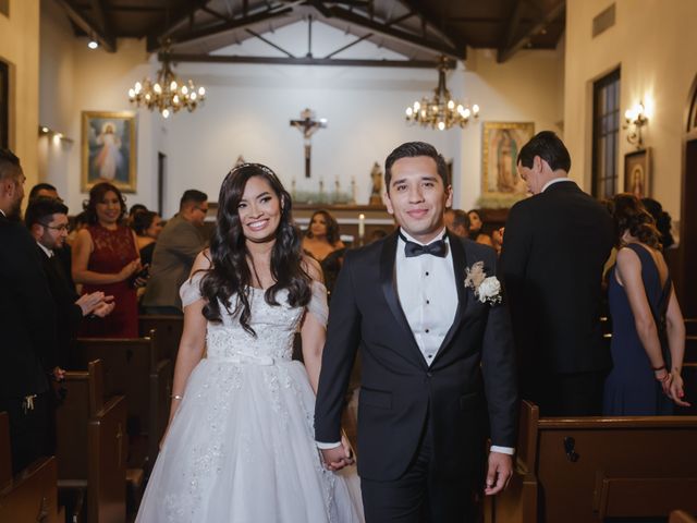 La boda de Luis Armando y Brenda en Hermosillo, Sonora 30