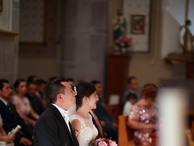 La boda de Alex y Lucero en San Luis Potosí, San Luis Potosí 23