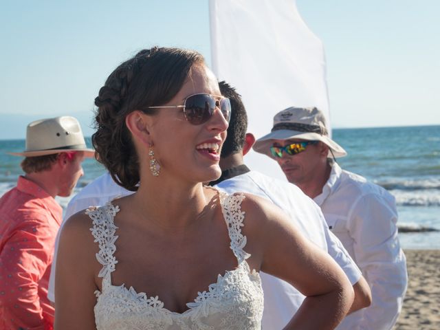 La boda de Tyler y Caitlin en Bahía de Banderas, Nayarit 156