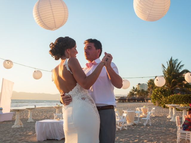 La boda de Tyler y Caitlin en Bahía de Banderas, Nayarit 229