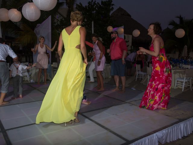 La boda de Tyler y Caitlin en Bahía de Banderas, Nayarit 270