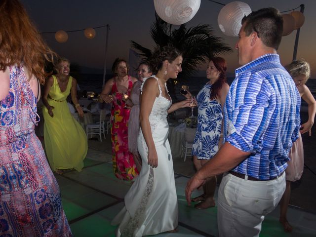 La boda de Tyler y Caitlin en Bahía de Banderas, Nayarit 279
