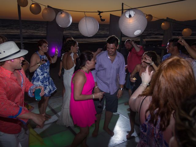 La boda de Tyler y Caitlin en Bahía de Banderas, Nayarit 287