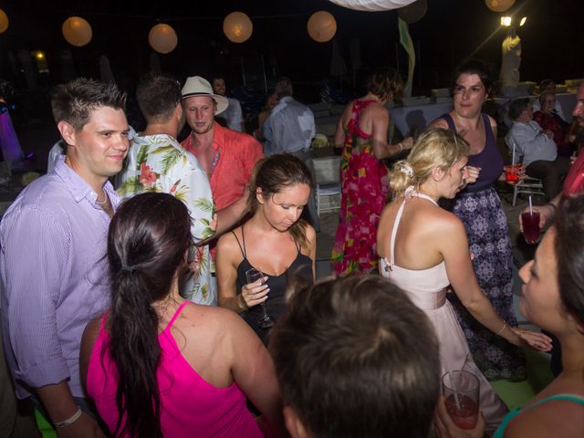 La boda de Tyler y Caitlin en Bahía de Banderas, Nayarit 314