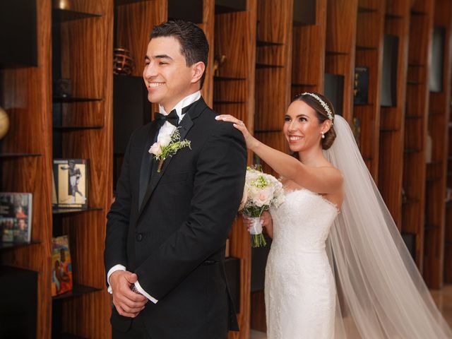 La boda de César y Mariana en Hermosillo, Sonora 43