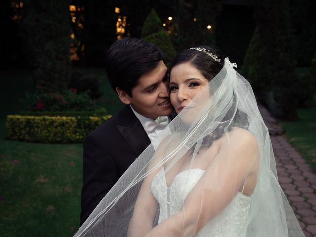 La boda de Alex y Les en Miguel Hidalgo, Ciudad de México 30