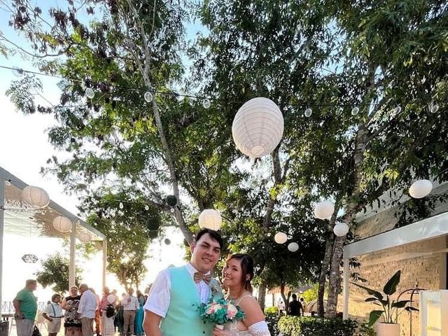 La boda de Maximiliano y Gabriela en Cozumel, Quintana Roo 4