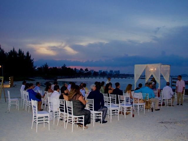 La boda de Virgilio y Ingrid en Cancún, Quintana Roo 5