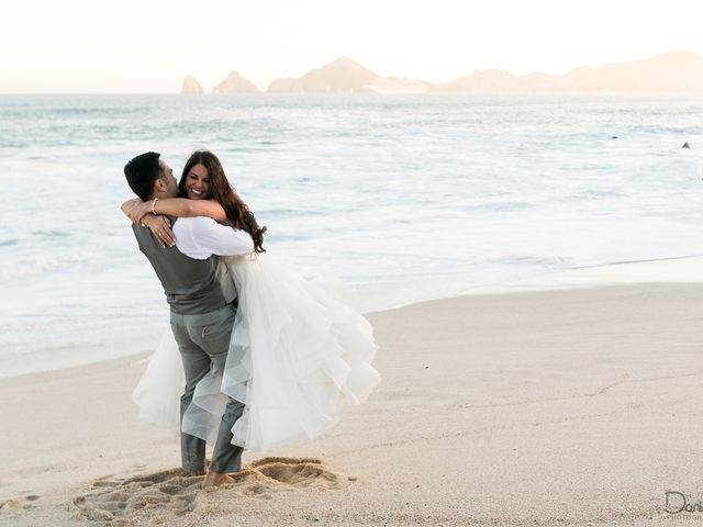 La boda de Doug y Nikki en Cabo San Lucas, Baja California Sur 14