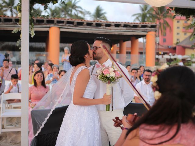 La boda de Alfonso y Paola en Ixtapa Zihuatanejo, Guerrero 24