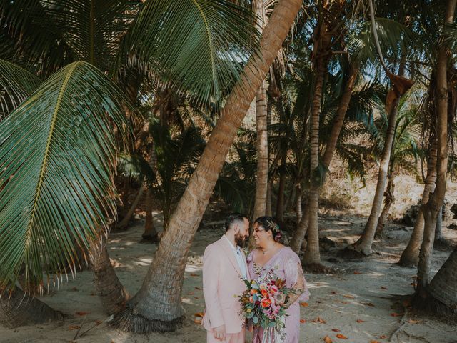 La boda de Gloria y Álex en Huatulco, Oaxaca 3