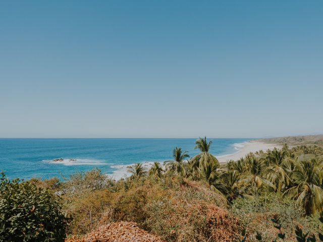 La boda de Gloria y Álex en Huatulco, Oaxaca 4