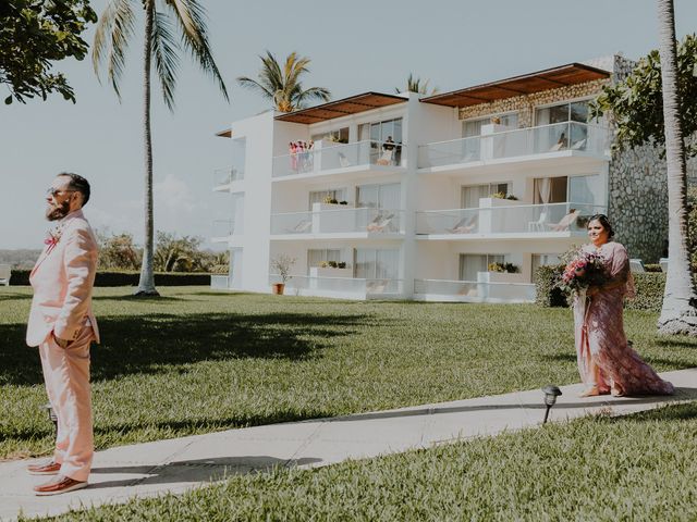 La boda de Gloria y Álex en Huatulco, Oaxaca 48