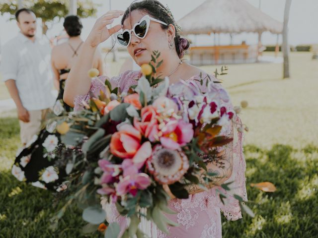 La boda de Gloria y Álex en Huatulco, Oaxaca 56