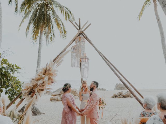 La boda de Gloria y Álex en Huatulco, Oaxaca 90