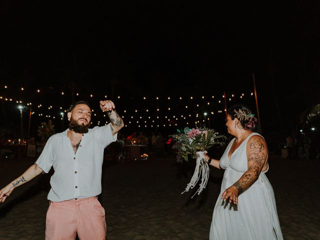 La boda de Gloria y Álex en Huatulco, Oaxaca 161