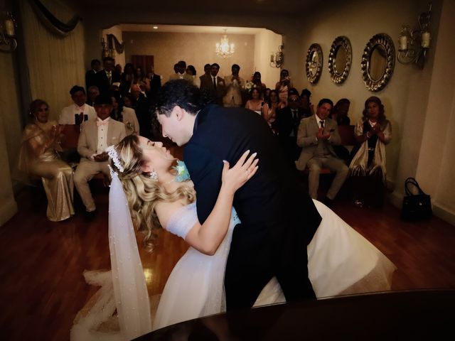 La boda de Antonio  y Ana  en Naucalpan, Estado México 32