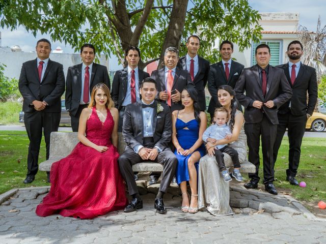 La boda de Galileo y Jocelyn en Guadalajara, Jalisco 32