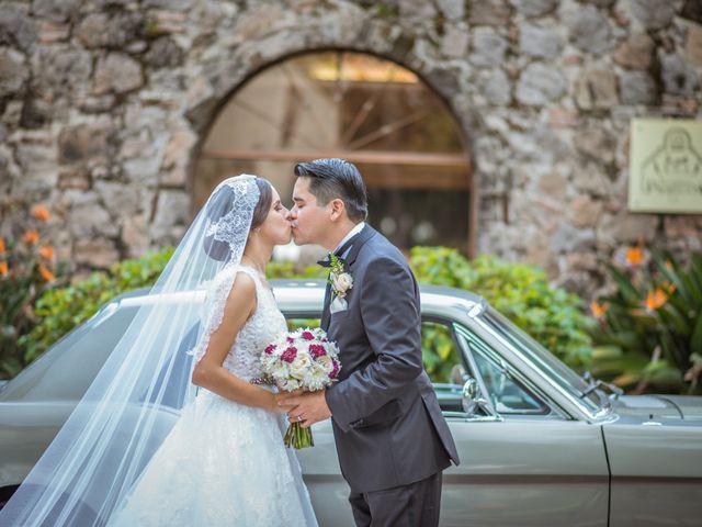 La boda de Galileo y Jocelyn en Guadalajara, Jalisco 54