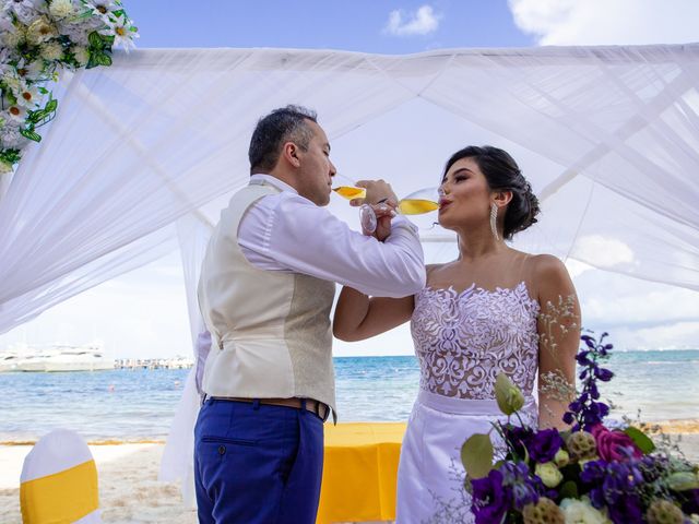 La boda de Yeison y Paula en Cancún, Quintana Roo 14