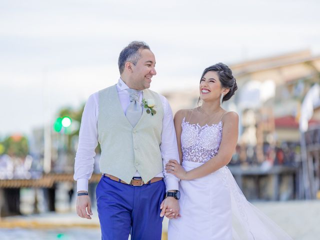 La boda de Yeison y Paula en Cancún, Quintana Roo 30