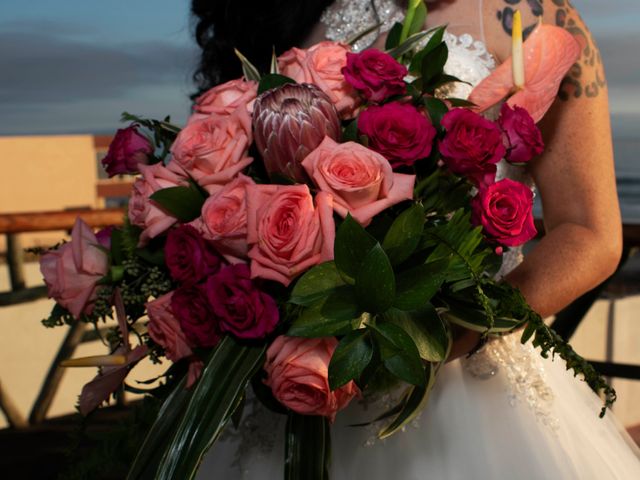 La boda de Michael y Cynthia en Rosarito, Baja California 20