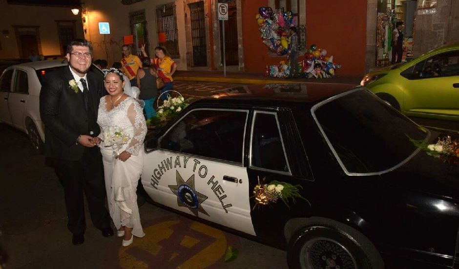 La boda de Víctor Hugo y Fátima del Rosario en Morelia, Michoacán