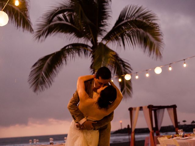 La boda de Miguel Ángel y Gaby en Bahía de Banderas, Nayarit 2