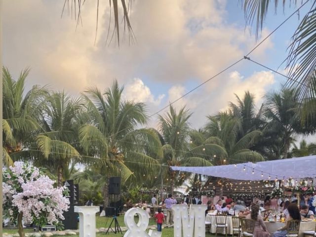 La boda de Miguel Ángel  y Lupita  en Lázaro Cárdenas, Michoacán 1