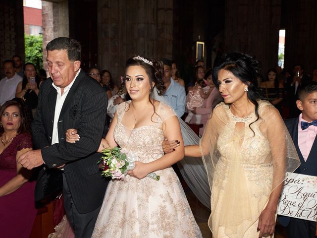 La boda de Tony y Karina en Guadalajara, Jalisco 4