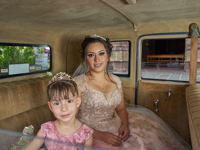 La boda de Tony y Karina en Guadalajara, Jalisco 14