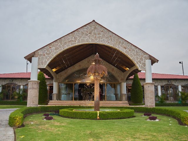 La boda de Tony y Karina en Guadalajara, Jalisco 18
