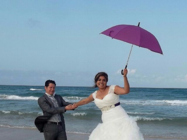 La boda de Victor  y Elizabeth  en Tampico, Tamaulipas 13