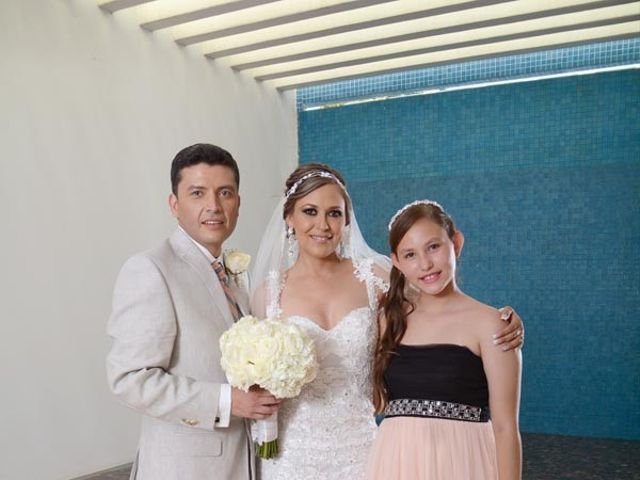 La boda de Luis y Diana en Mazatlán, Sinaloa 24