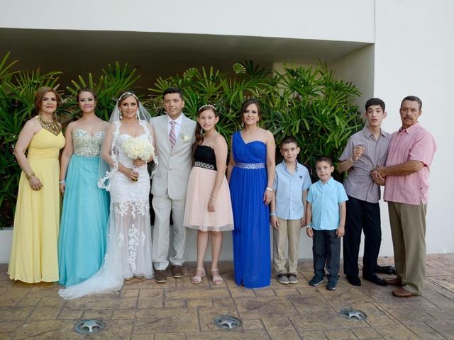 La boda de Luis y Diana en Mazatlán, Sinaloa 25
