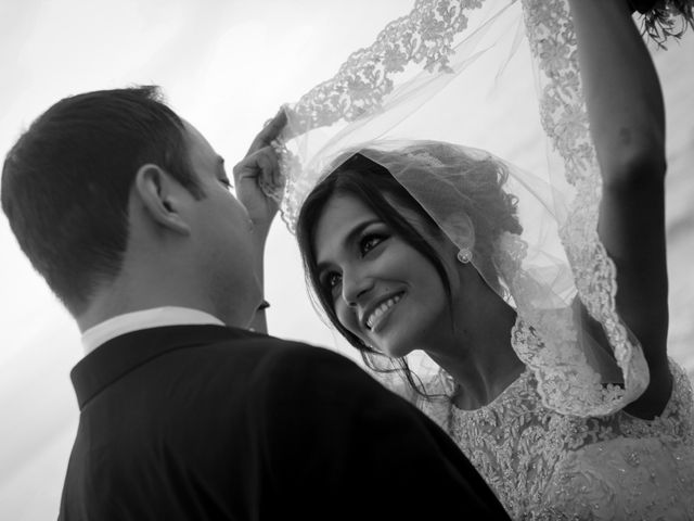 La boda de Luis y Jennifer en Huatulco, Oaxaca 26