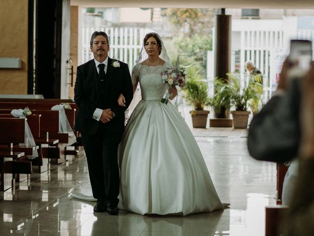 La boda de Luis y Erika en Zapopan, Jalisco 27