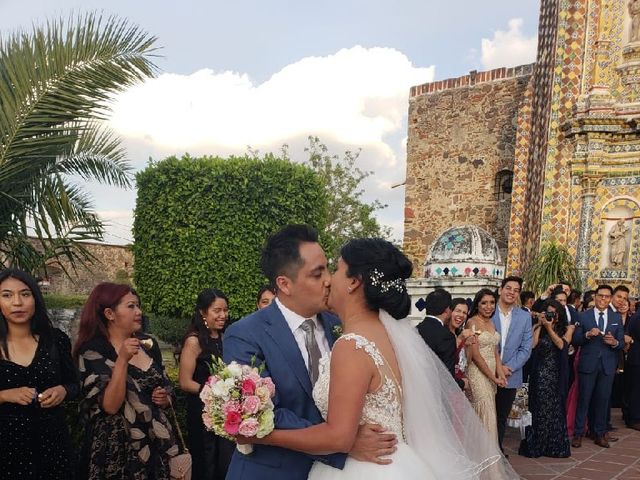 La boda de Isaac y Brenda  en Puebla, Puebla 2