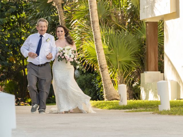 La boda de Jaime y Britton en Puerto Morelos, Quintana Roo 42