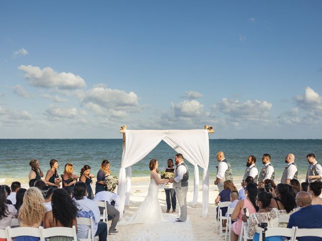 La boda de Jaime y Britton en Puerto Morelos, Quintana Roo 45