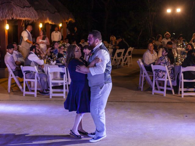 La boda de Jaime y Britton en Puerto Morelos, Quintana Roo 100