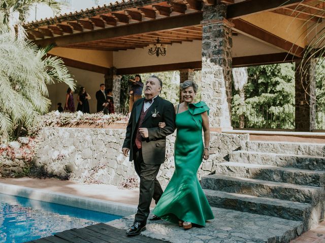 La boda de Hanoi y Diana en Xochitepec, Morelos 36