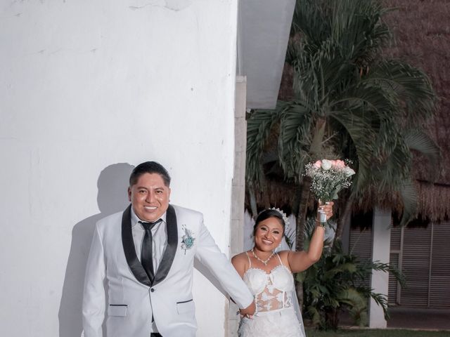 La boda de Carlos y Raquel en Felipe Carrillo Puerto, Quintana Roo 10