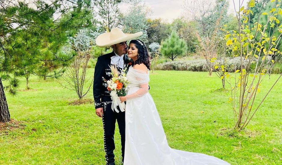 La boda de Ikingarhi  y Paola en Morelia, Michoacán