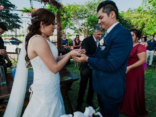 La boda de Ossiel  y Erika  en Ciudad Valles, San Luis Potosí 30