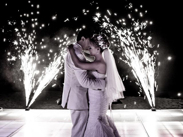 La boda de Osvaldo y Sofía en Manzanillo, Colima 11