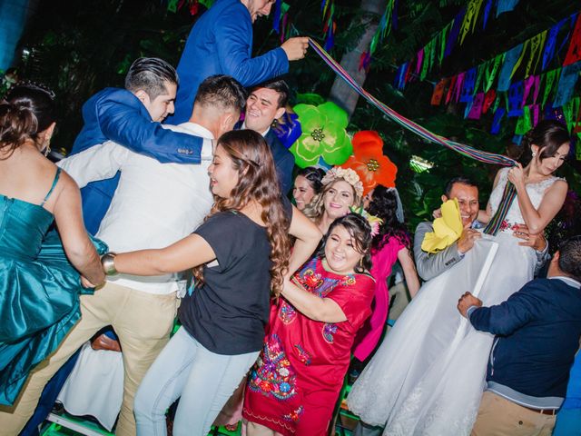 La boda de Salvador y Kalia en Iguala de La Independencia, Guerrero 29