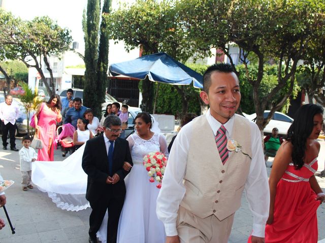 La boda de Alejandro y Maryelle en Celaya, Guanajuato 21