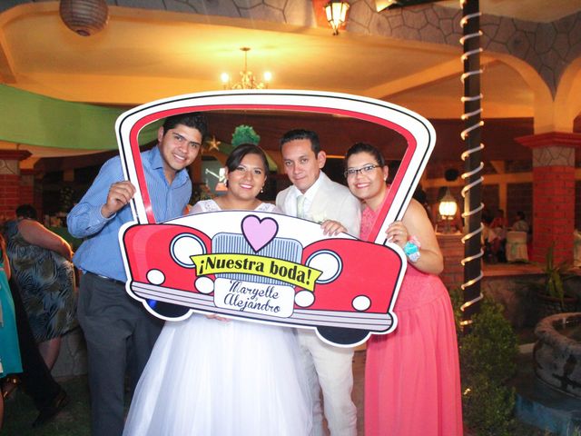 La boda de Alejandro y Maryelle en Celaya, Guanajuato 45