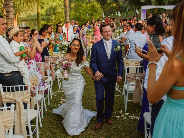 La boda de Maarten y Ana Lilia en Coatzacoalcos, Veracruz 29